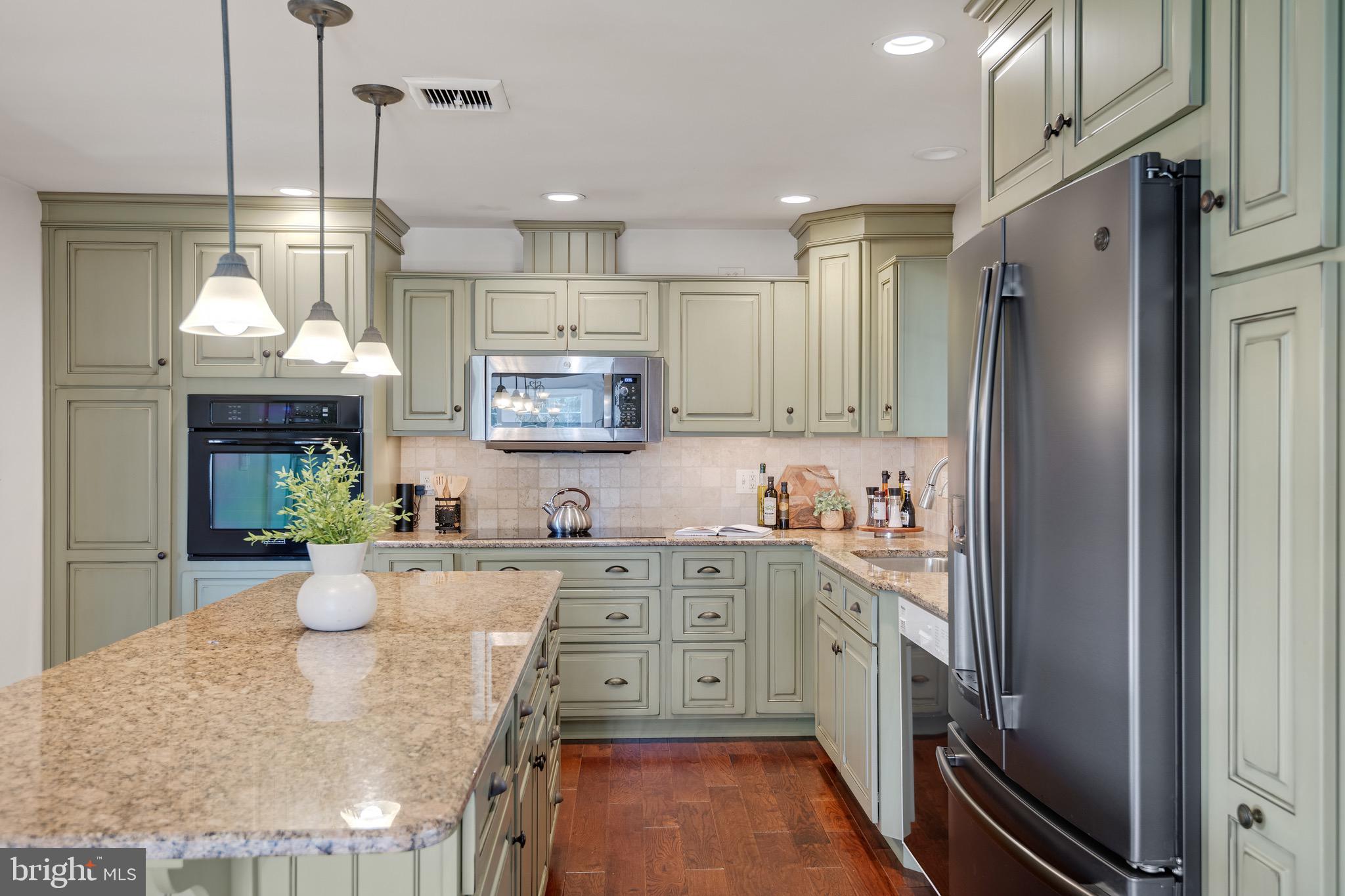 240 Pine View Drive Denver, PA 17517 - Photo 17 of 81