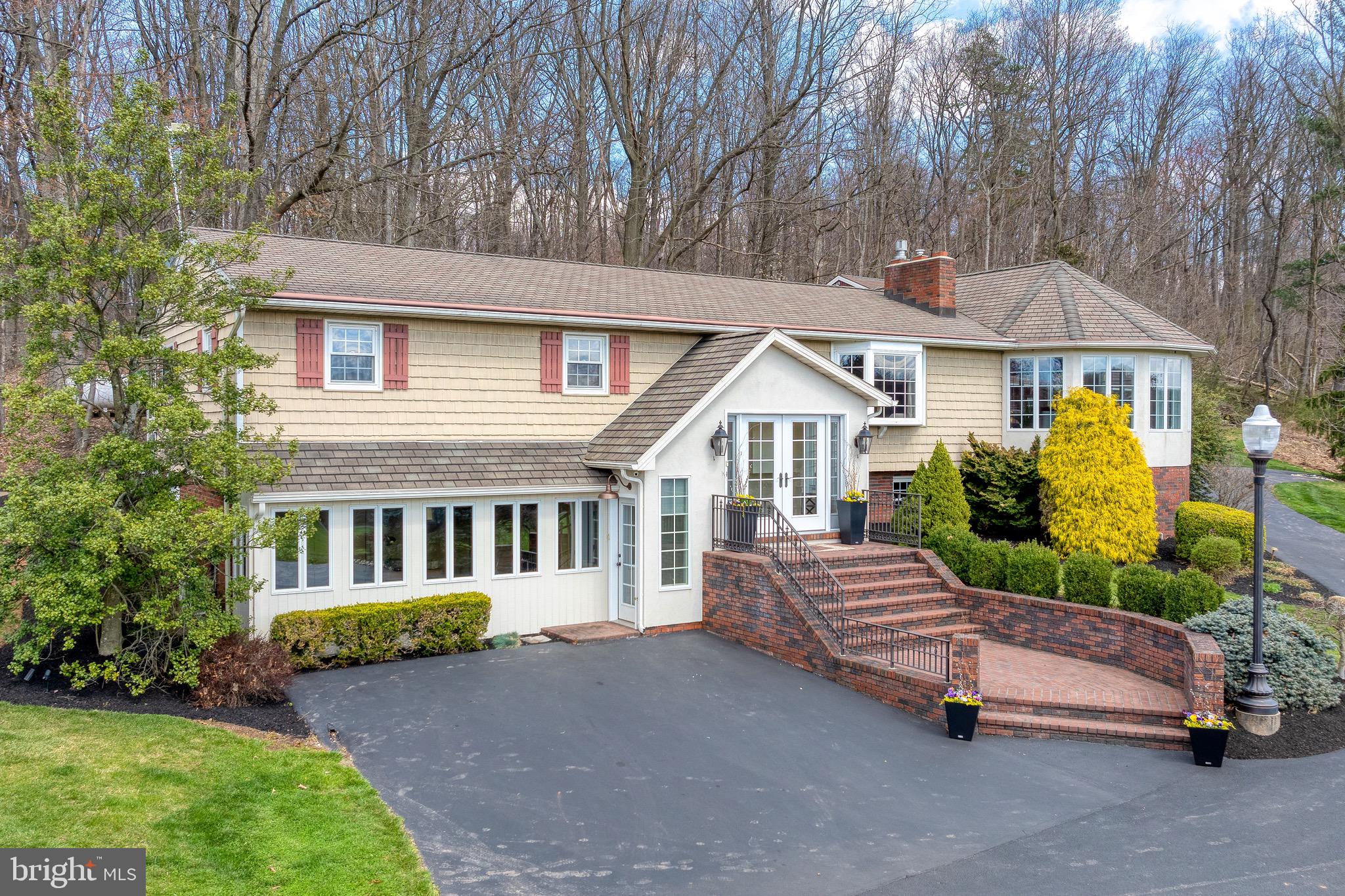 240 Pine View Drive Denver, PA 17517 - Photo 2 of 81