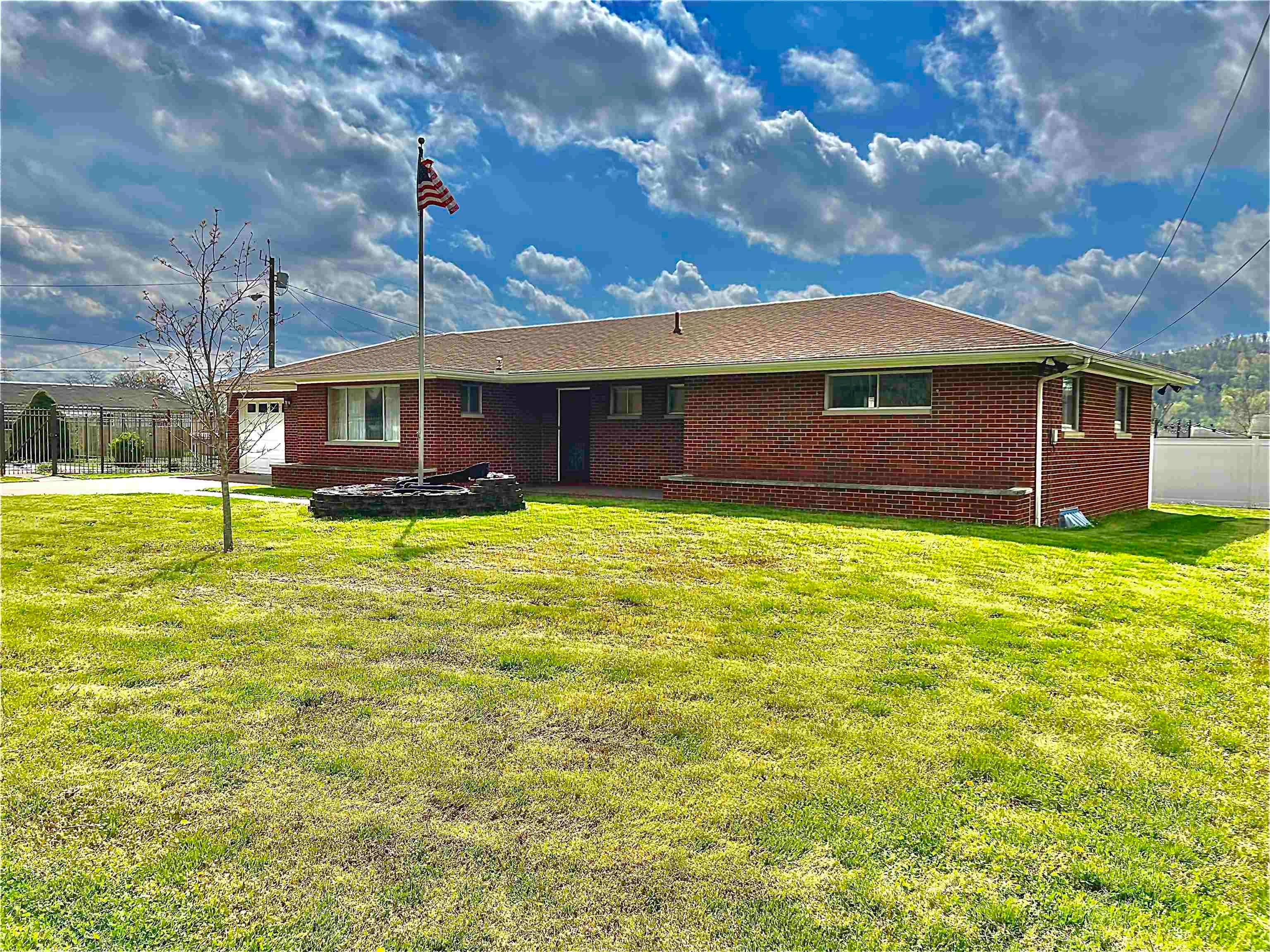 6229 Ohio River Road Lesage, WV 25537 - Photo 1 of 24 Gallery Image 1