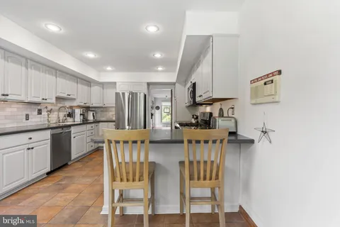 $699,900 | 8807 Hawthorne Lane, Wyndmoor, PA 19038