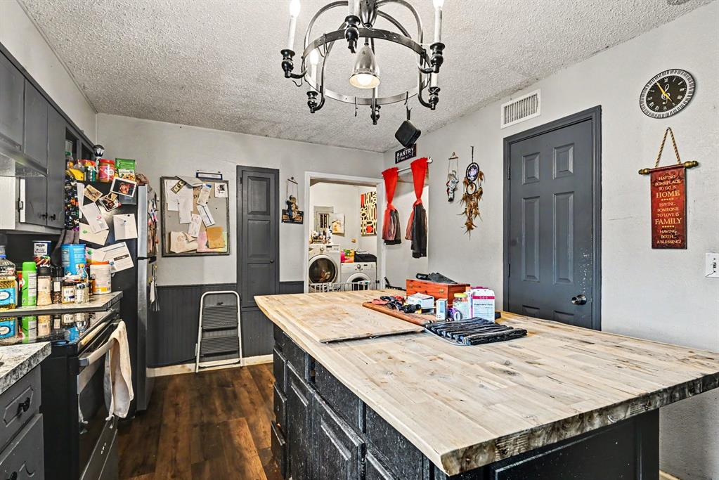 13270 Liberty School Road Azle, TX 76020 - Photo 5 of 27