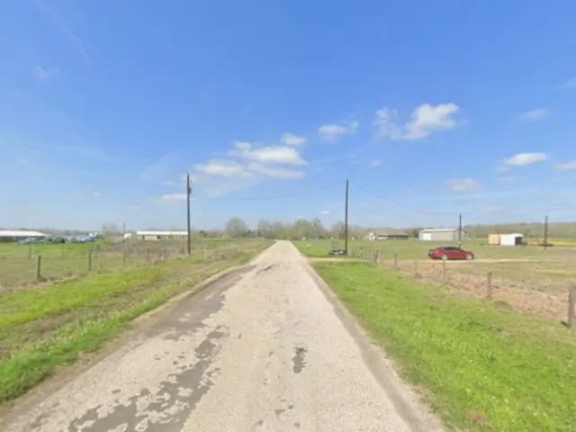 $249,999 | 565 County Road 164, Boling, TX 77420
