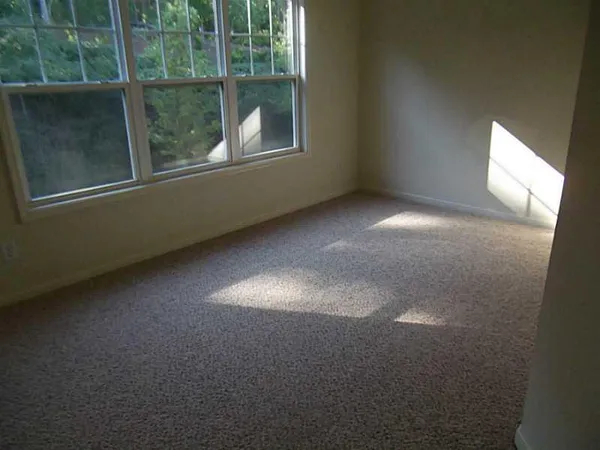 $2,550 | 4920 Hastings Terrace, Alpharetta, GA 30005