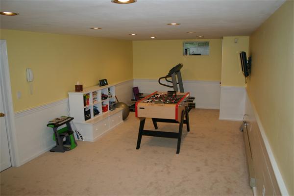 89 Dudley Road Sudbury, MA 01776 - Photo 15 of 17 Gallery Image 15