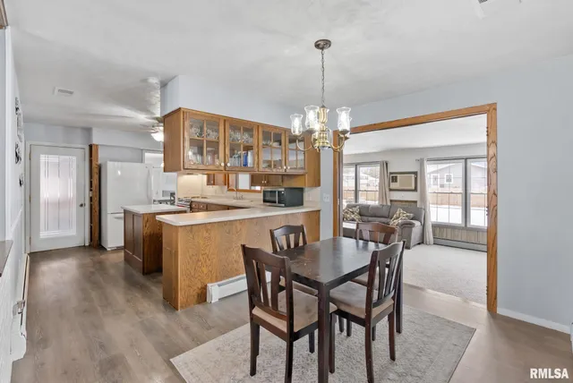 $207,500 | 301 North Washington Street, Atkinson, IL 61235