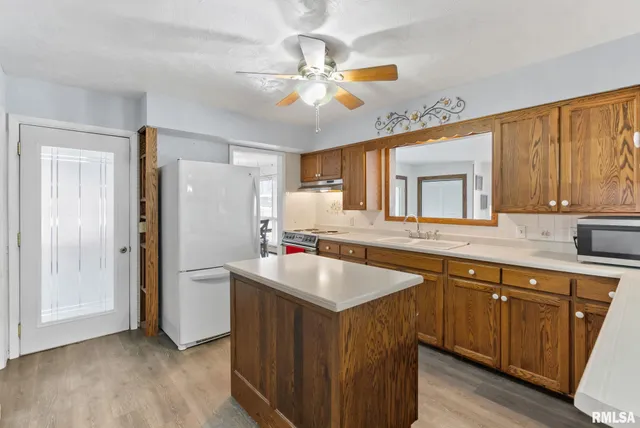 $207,500 | 301 North Washington Street, Atkinson, IL 61235