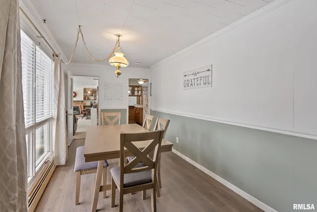 $207,500 | 301 North Washington Street, Atkinson, IL 61235