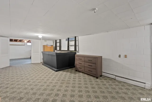 $207,500 | 301 North Washington Street, Atkinson, IL 61235