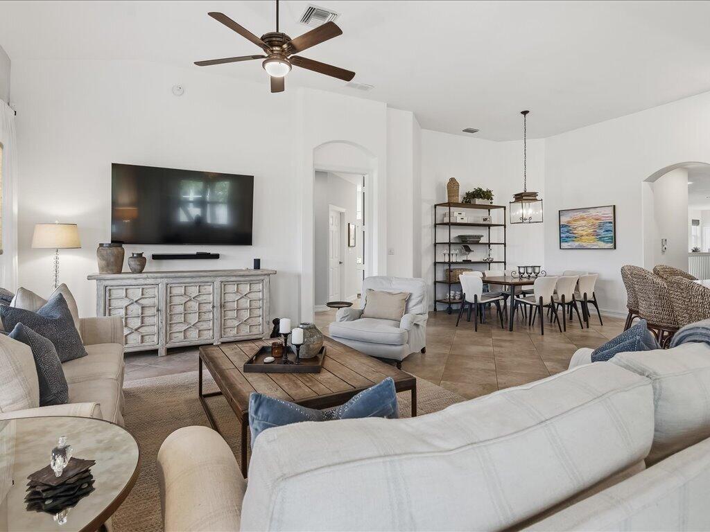 1259 Rialto Way, Unit 201 Naples, FL 34114 - Photo 11 of 33 06-1259 Rialto Way 201 Naples FL-28