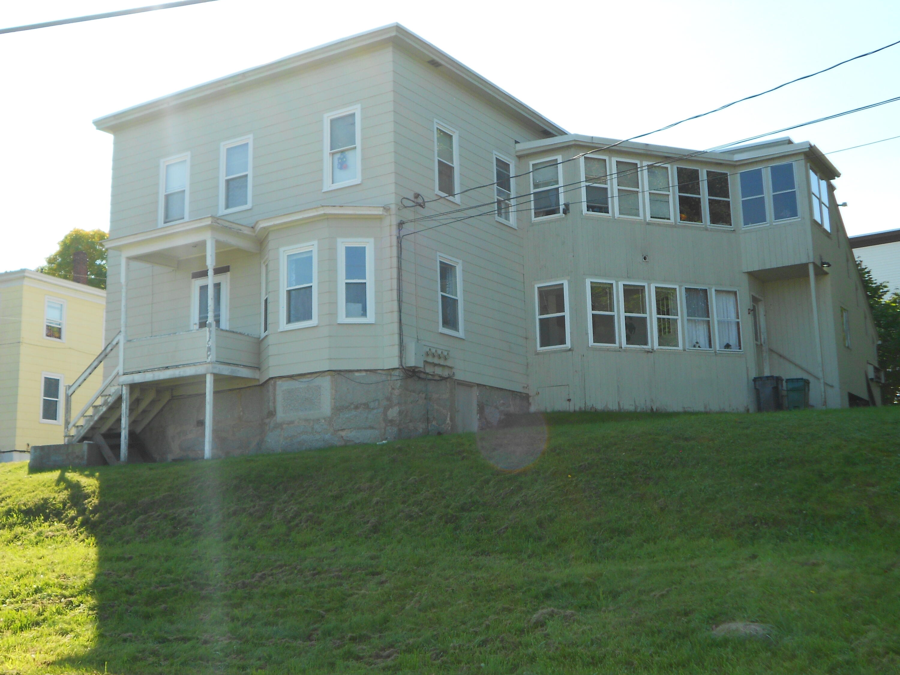 20 George Street Biddeford, ME 04005 - Photo 4 of 29 DSCN1881
