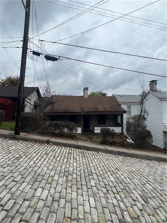 1204 Sutherland Street Pittsburgh, PA 15204 - Photo 4 of 14