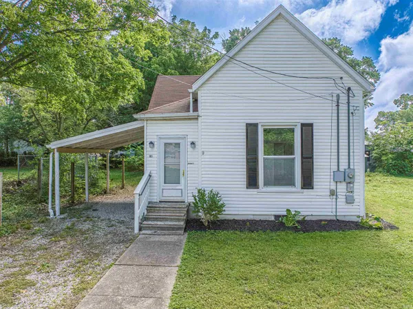 $139,900 | 103 Church Street, Owensville, IN 47665