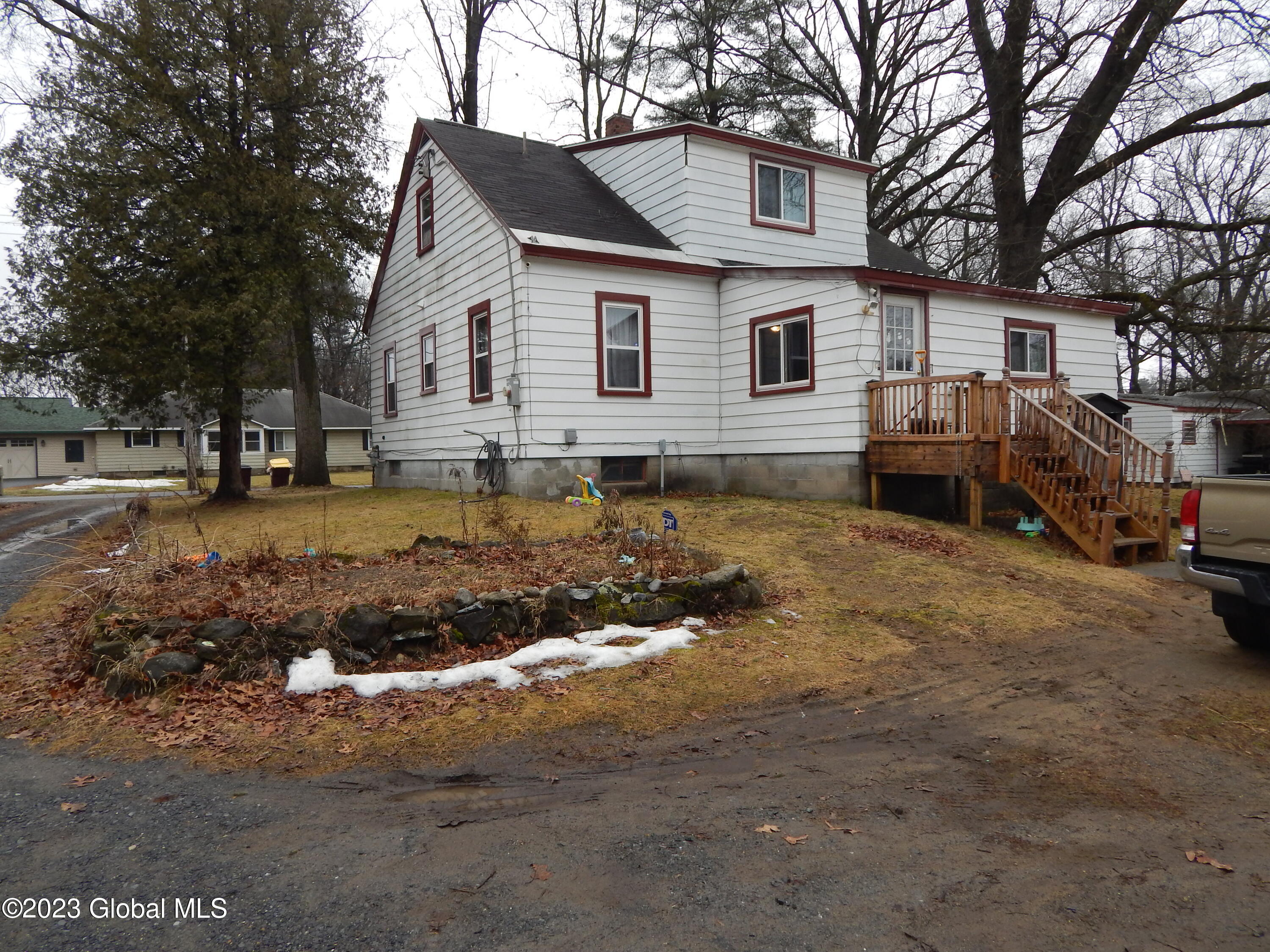 21 Dean Road Kingsbury, NY 12839 - Photo 3 of 49 back