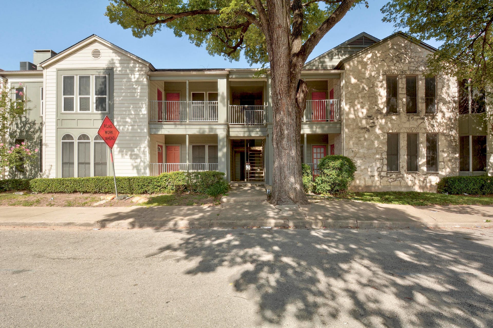 2529 Rio Grande Street, Unit 12 Austin, TX 78705 - Photo 1 of 25 Discover modern living at 2529 Rio Grande #12, ideal for students or professionals seeking their own space in the heart of Austin!