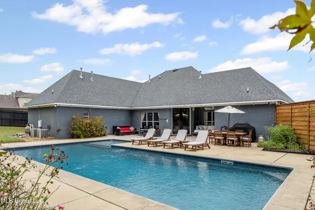 $489,900 | 625 Bending Oak South, Hernando, MS 38632