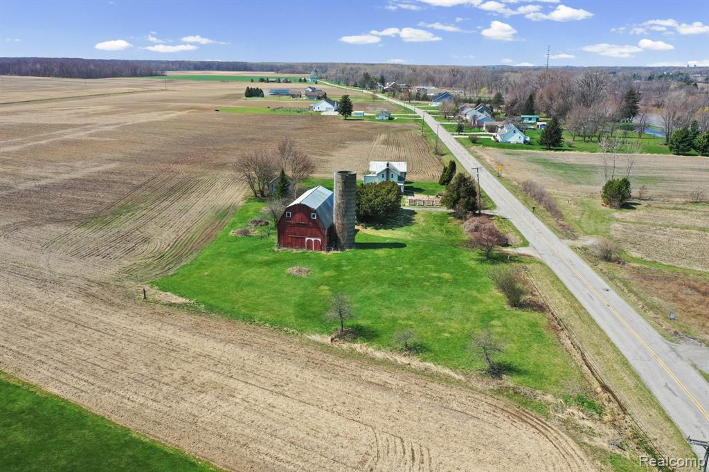 9269 Dixon Road Monroe, MI 48161 - Photo 28 of 57
