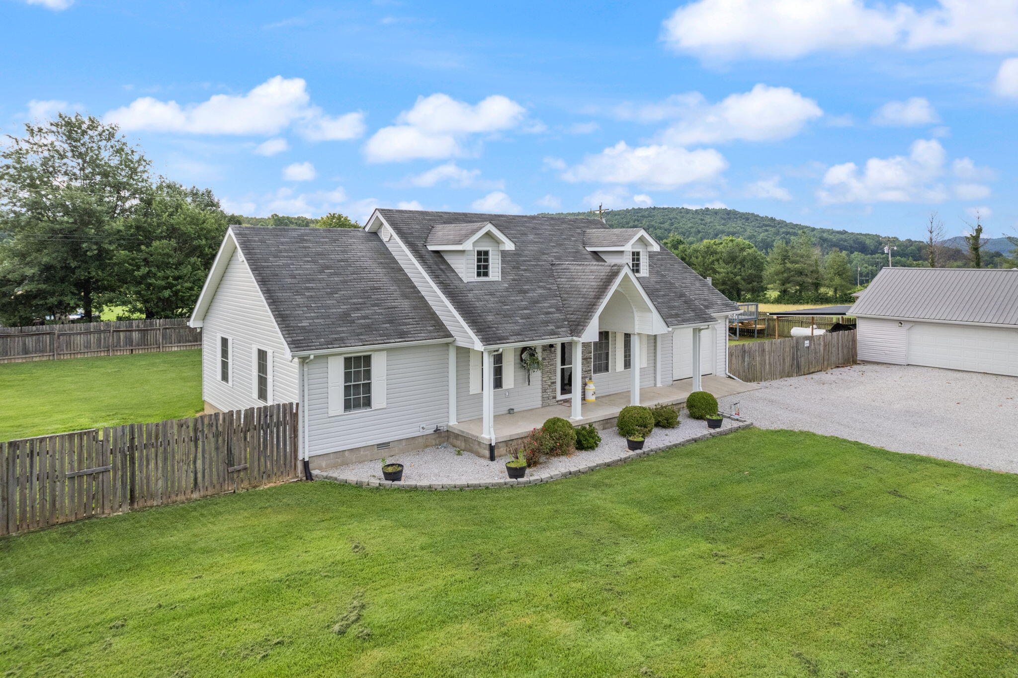 236 Bell Phipps Road Monticello, KY 42633 - Photo 6 of 63 Exterior
