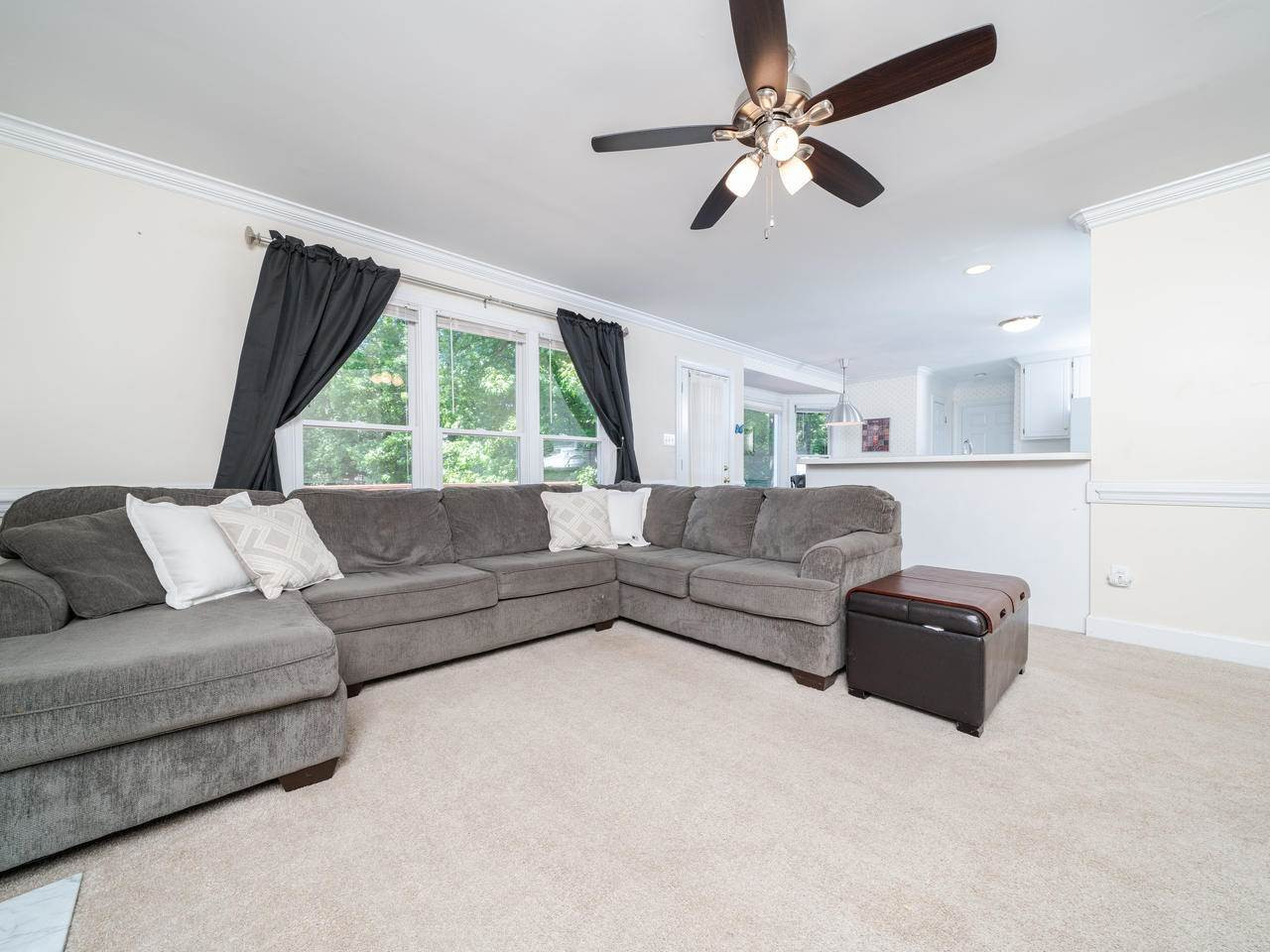 Den/Family/Great Room