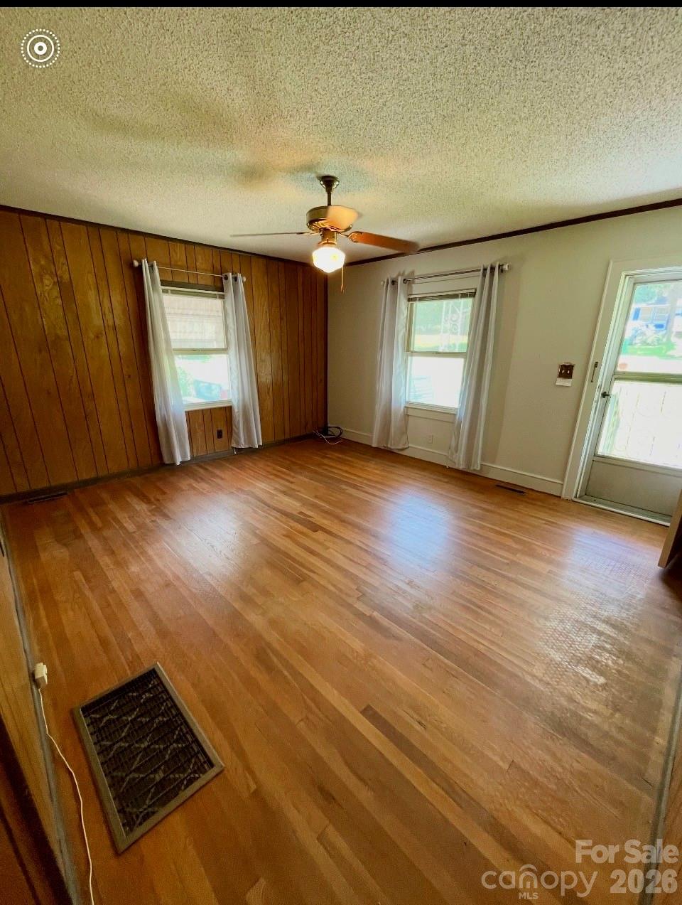 5057 Erickson Road Charlotte, NC 28205 - Photo 11 of 20 Gallery Image 11