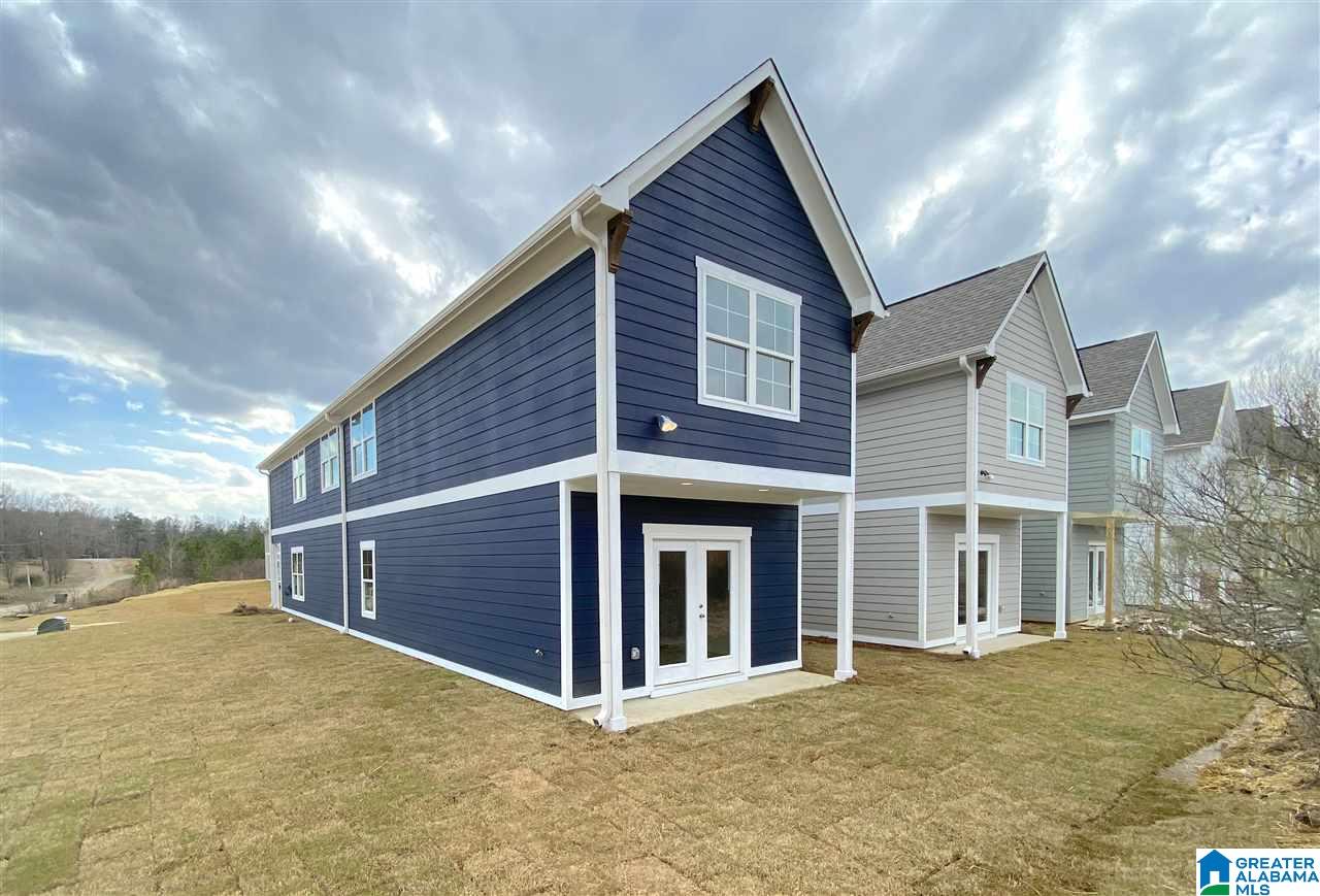 200 Creek Run Way Calera, AL 35040 - Photo 3 of 32