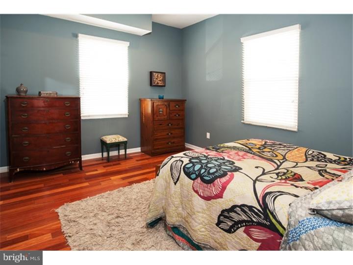 1615 Reed Street Philadelphia, PA 19146 - Photo 11 of 23 Gallery Image 11