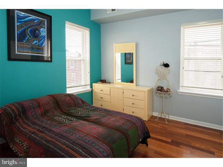 1615 Reed Street Philadelphia, PA 19146 - Photo 18 of 23 Gallery Image 18