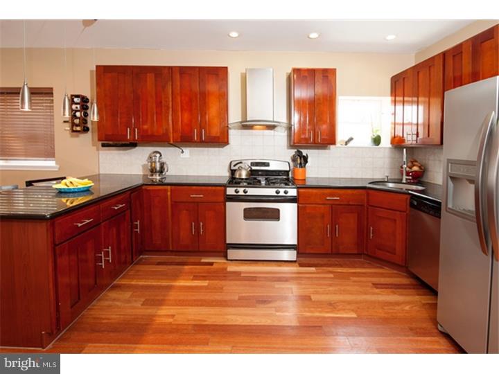 1615 Reed Street Philadelphia, PA 19146 - Photo 5 of 23 Gallery Image 5