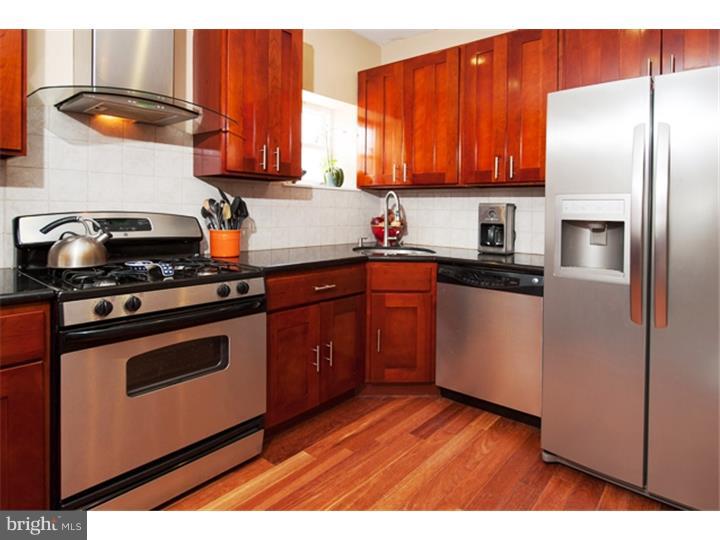 1615 Reed Street Philadelphia, PA 19146 - Photo 6 of 23 Gallery Image 6