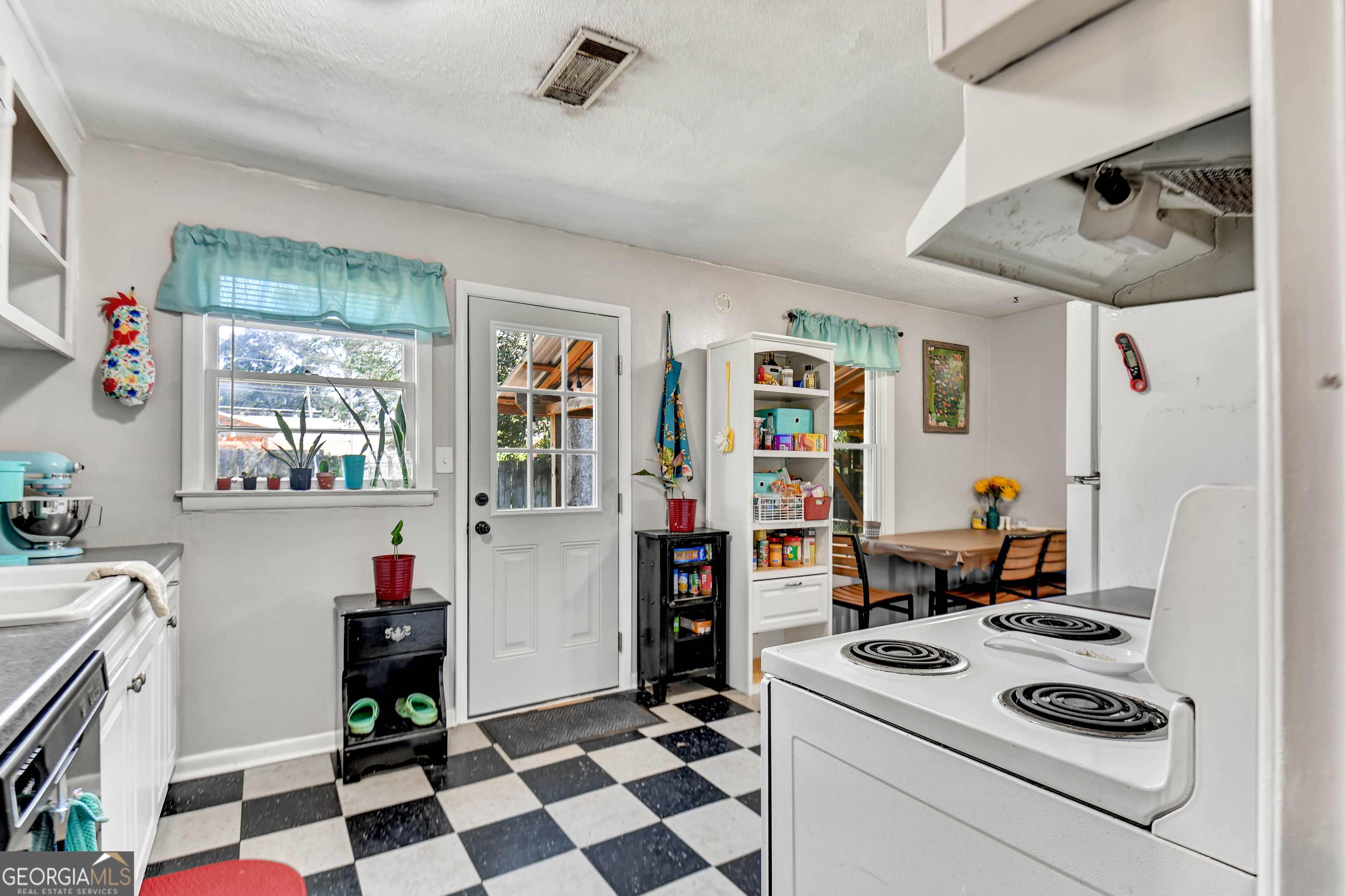 2535 South Barnett Shoals Road Athens, GA 30605 - Photo 17 of 38