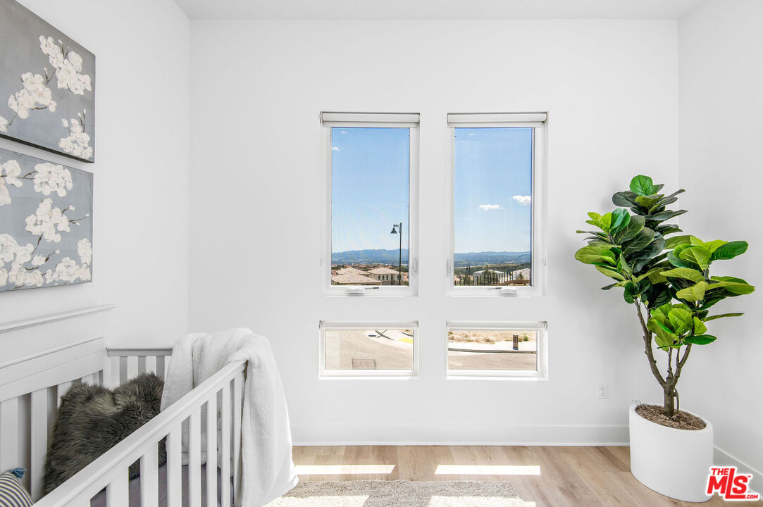 20601 Overlook Court Porter Ranch, CA 91326 - Photo 25 of 40
