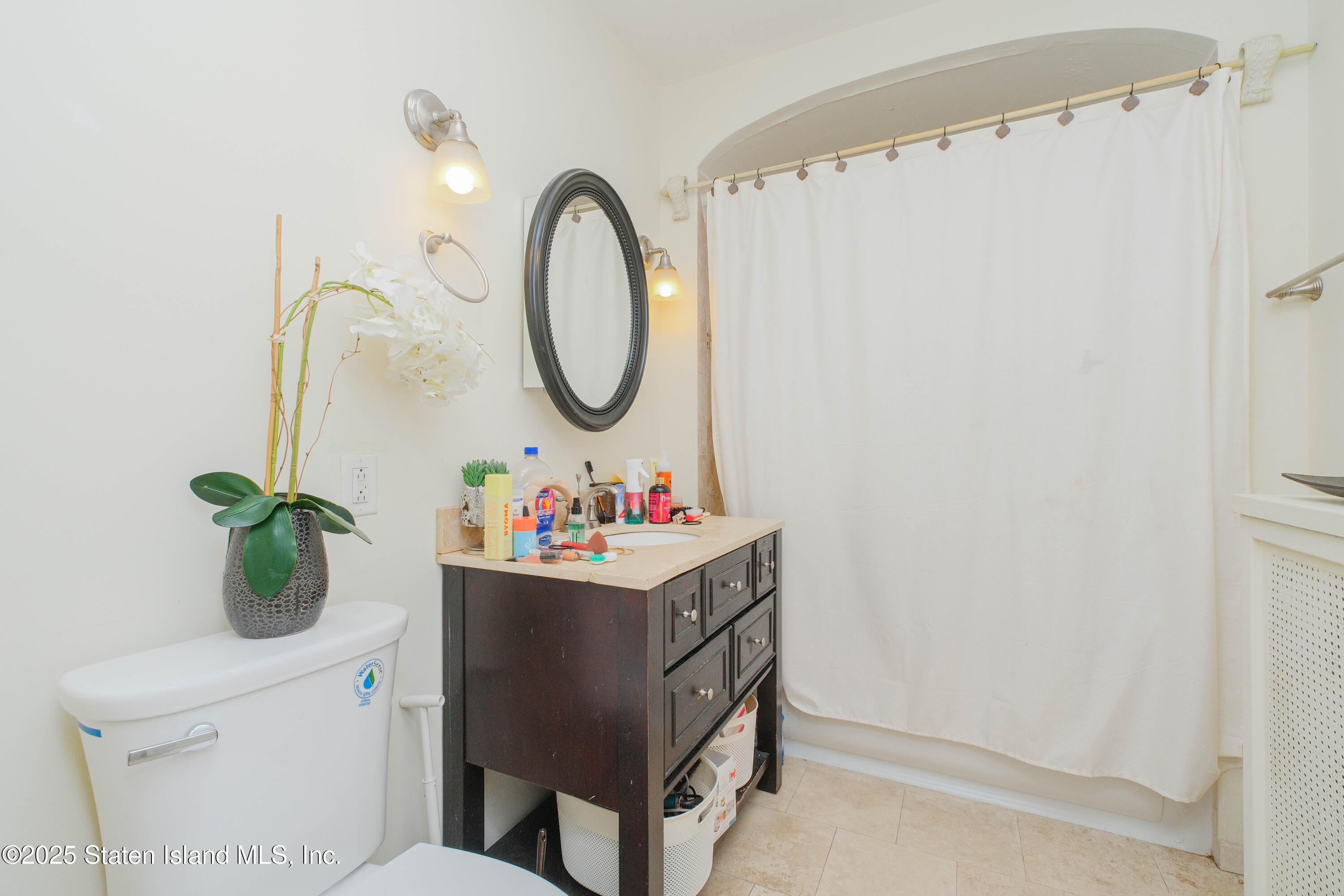 63 Riegelmann Street Staten Island, NY 10302 - Photo 14 of 35 Full Bathroom