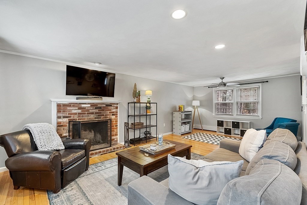 191 Patten Road Tewksbury, MA 01876 - Photo 11 of 40