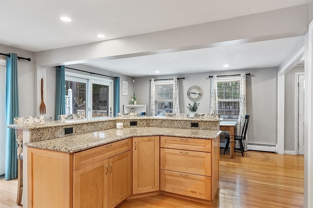 191 Patten Road Tewksbury, MA 01876 - Photo 9 of 40