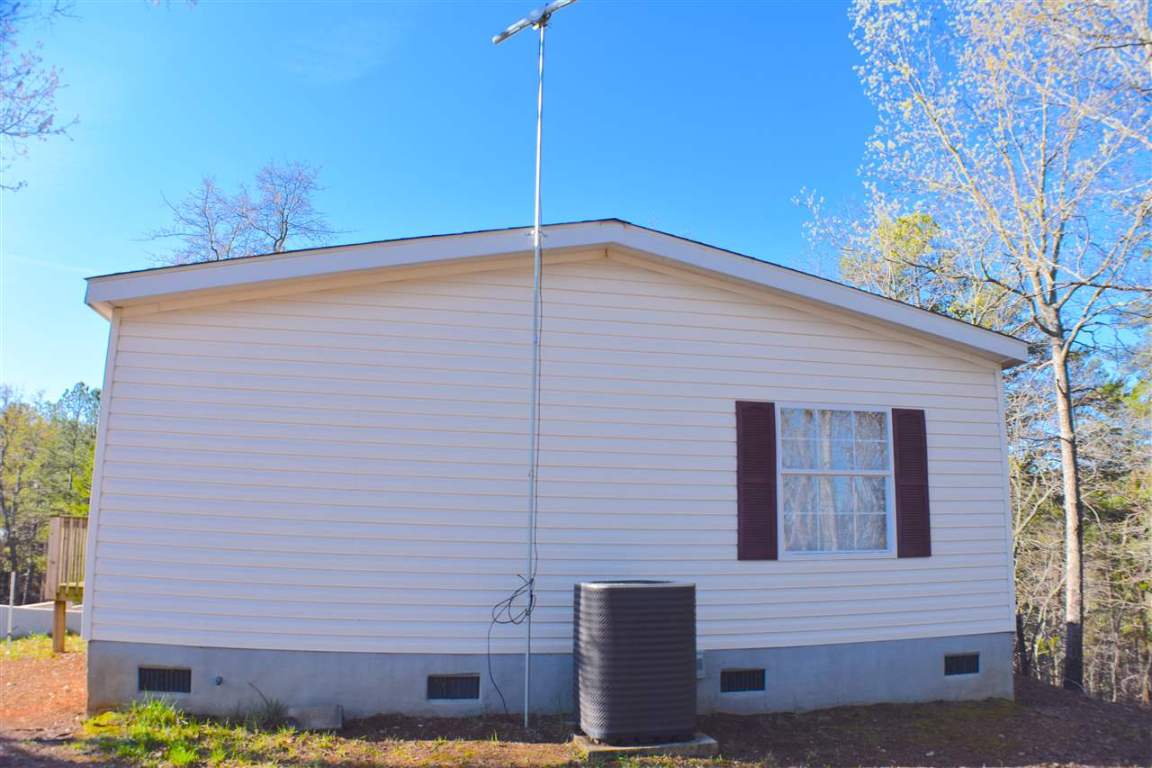 326 Stewart Road Six Mile, SC 29682 - Photo 3 of 15