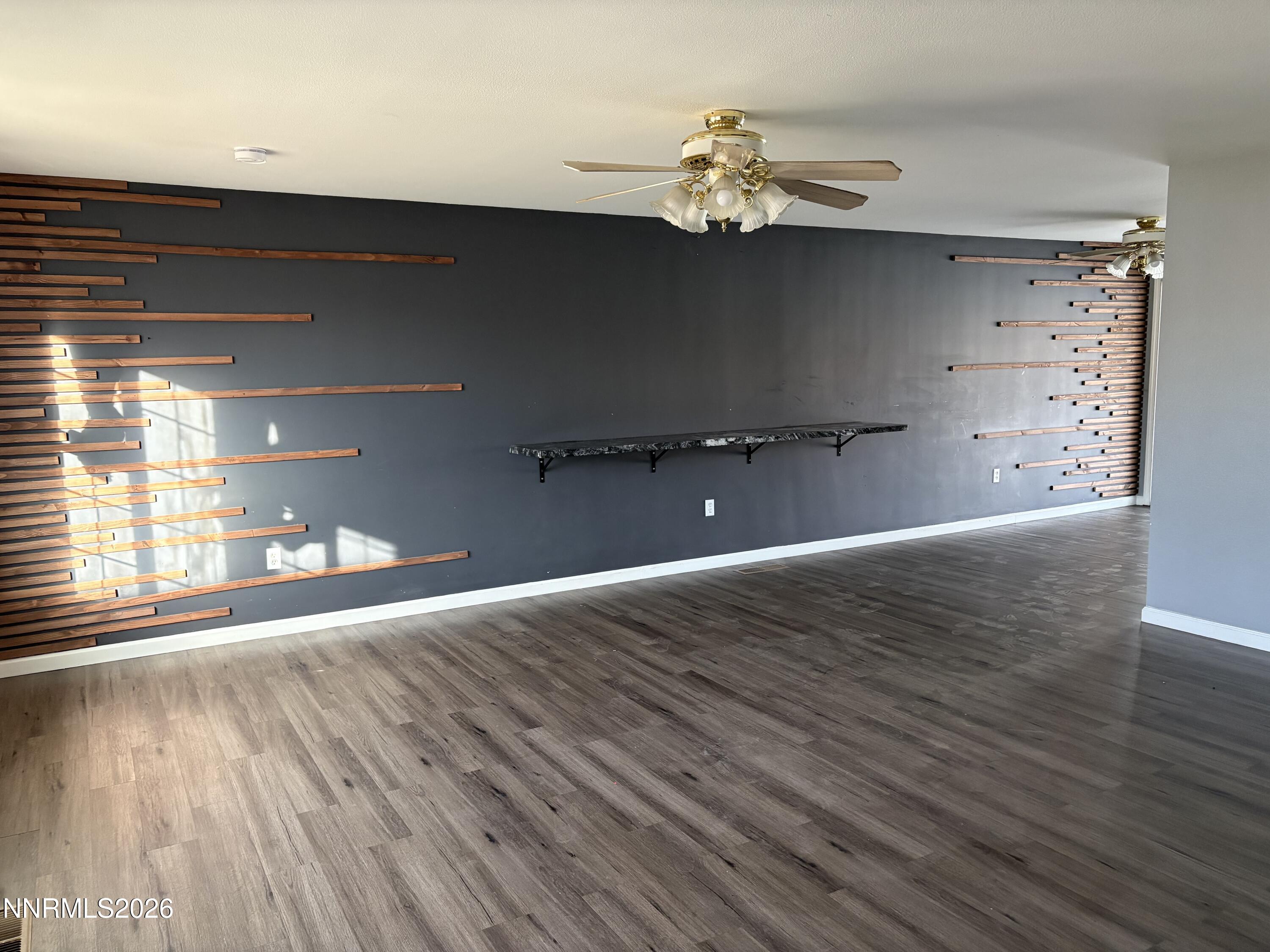 520 V&T Way Dayton, NV 89403 - Photo 3 of 19 IMG_5341