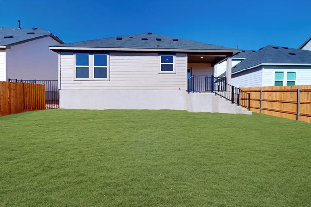 $370,990 | 11917 Dillon Fls Drive, Austin, TX 78747