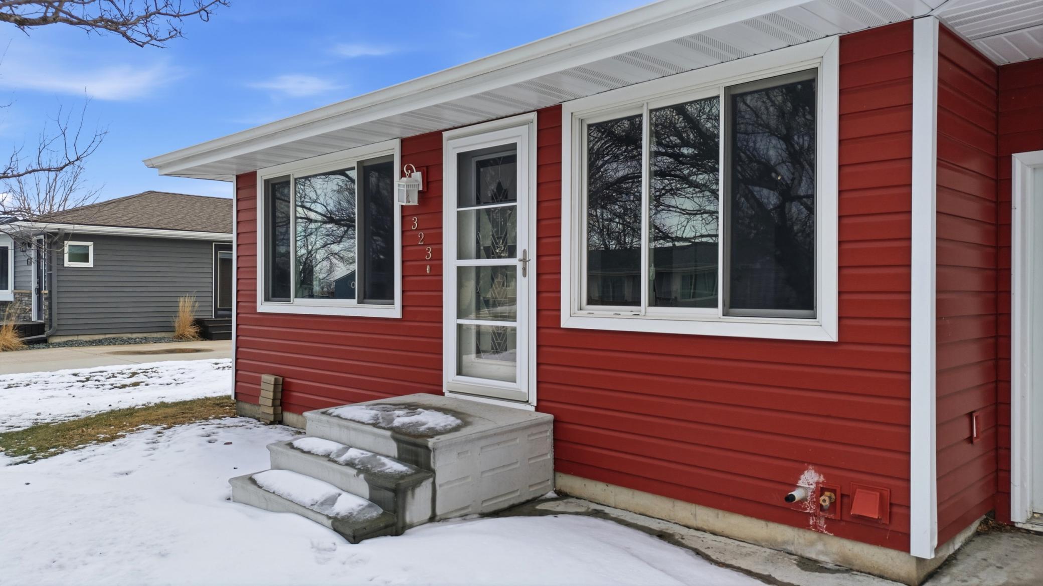 323 Maple Drive Mapleton, ND 58059 - Photo 3 of 37