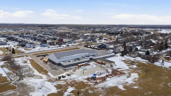 $274,900 | 323 Maple Drive, Mapleton, ND 58059