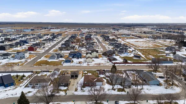 $274,900 | 323 Maple Drive, Mapleton, ND 58059