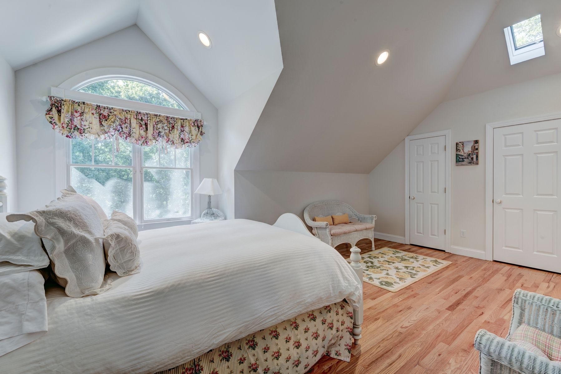 1557 Millstone Road Sag Harbor, NY 11963 - Photo 8 of 12