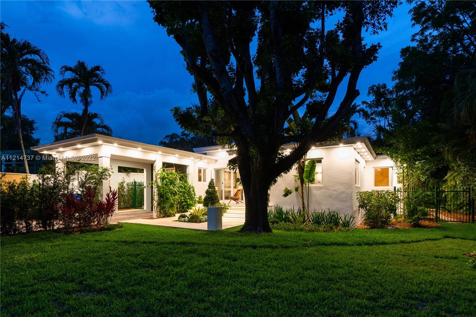 3731 Battersea Road Miami, FL 33133 - Photo 3 of 44