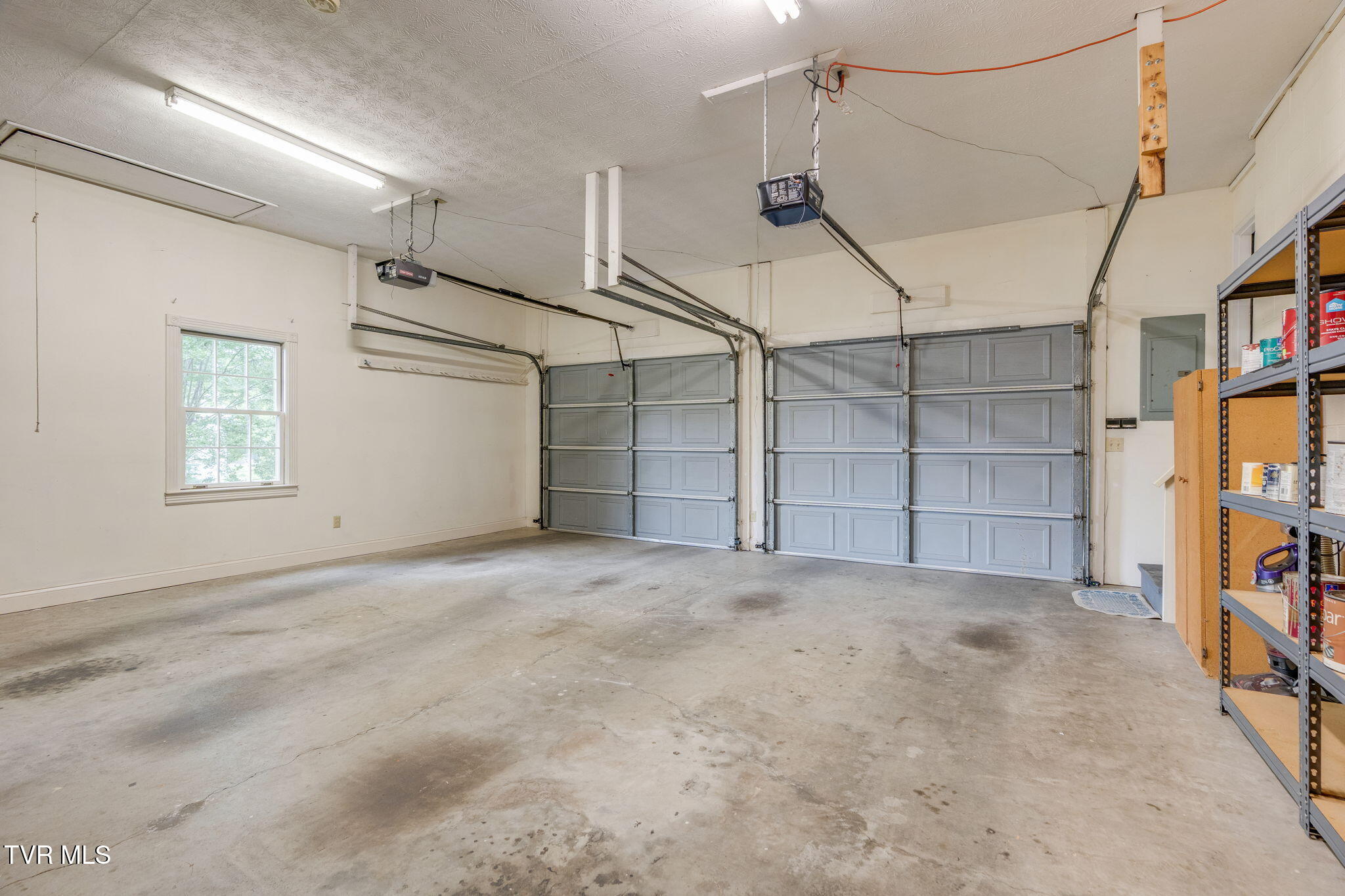 24 Pendleton Place Kingsport, TN 37664 - Photo 37 of 54 036
