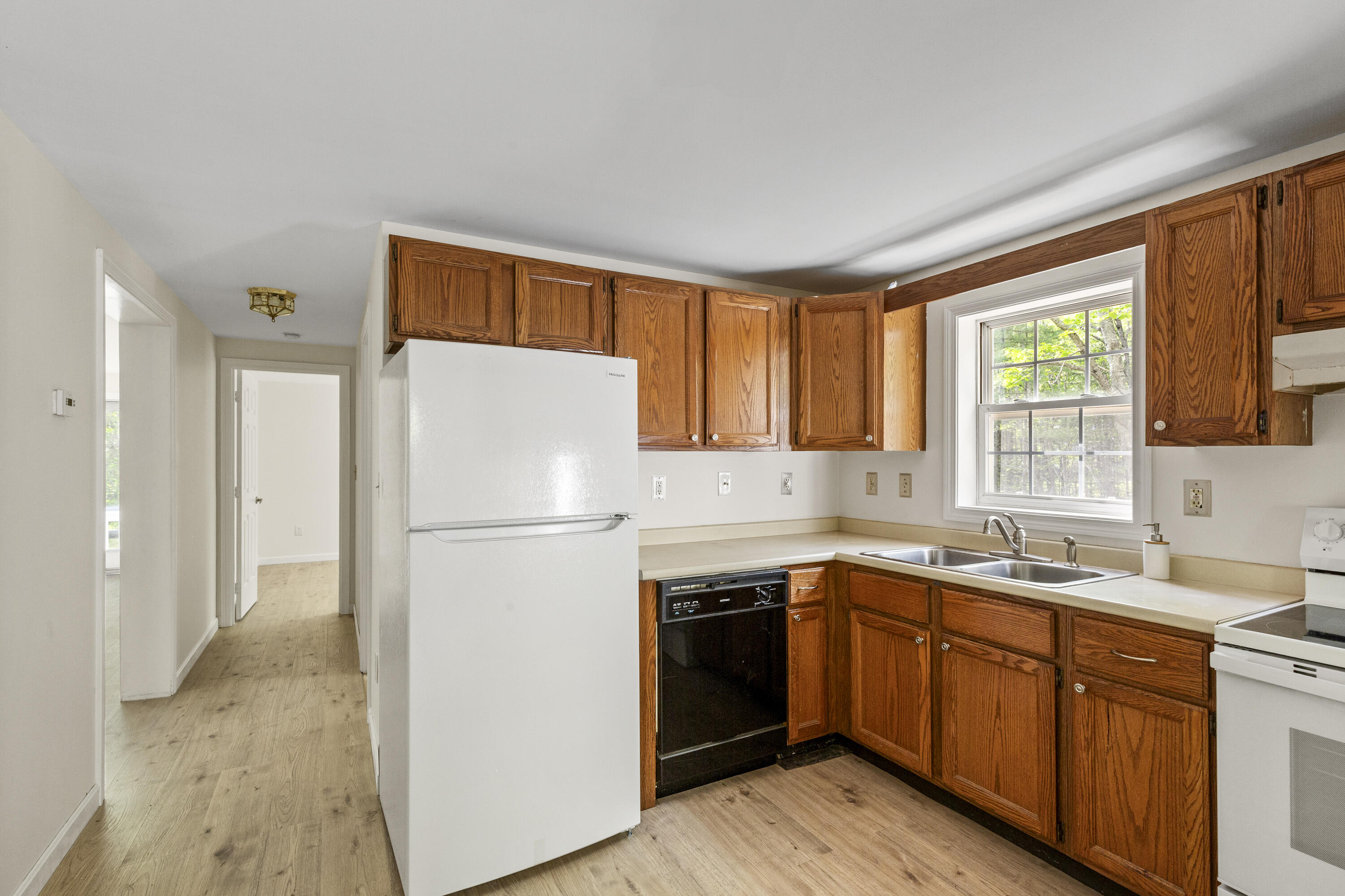 10 True Road Lincolnville, ME 04849 - Photo 8 of 17 13-10TrueRd-Lincolnville-KS