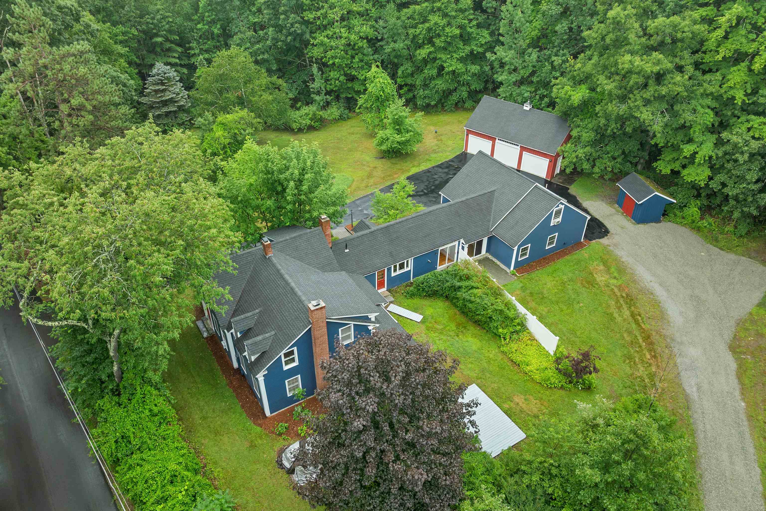 26 Old Mont Vernon Road Amherst, NH 03031 - Photo 2 of 48 Gallery Image 2
