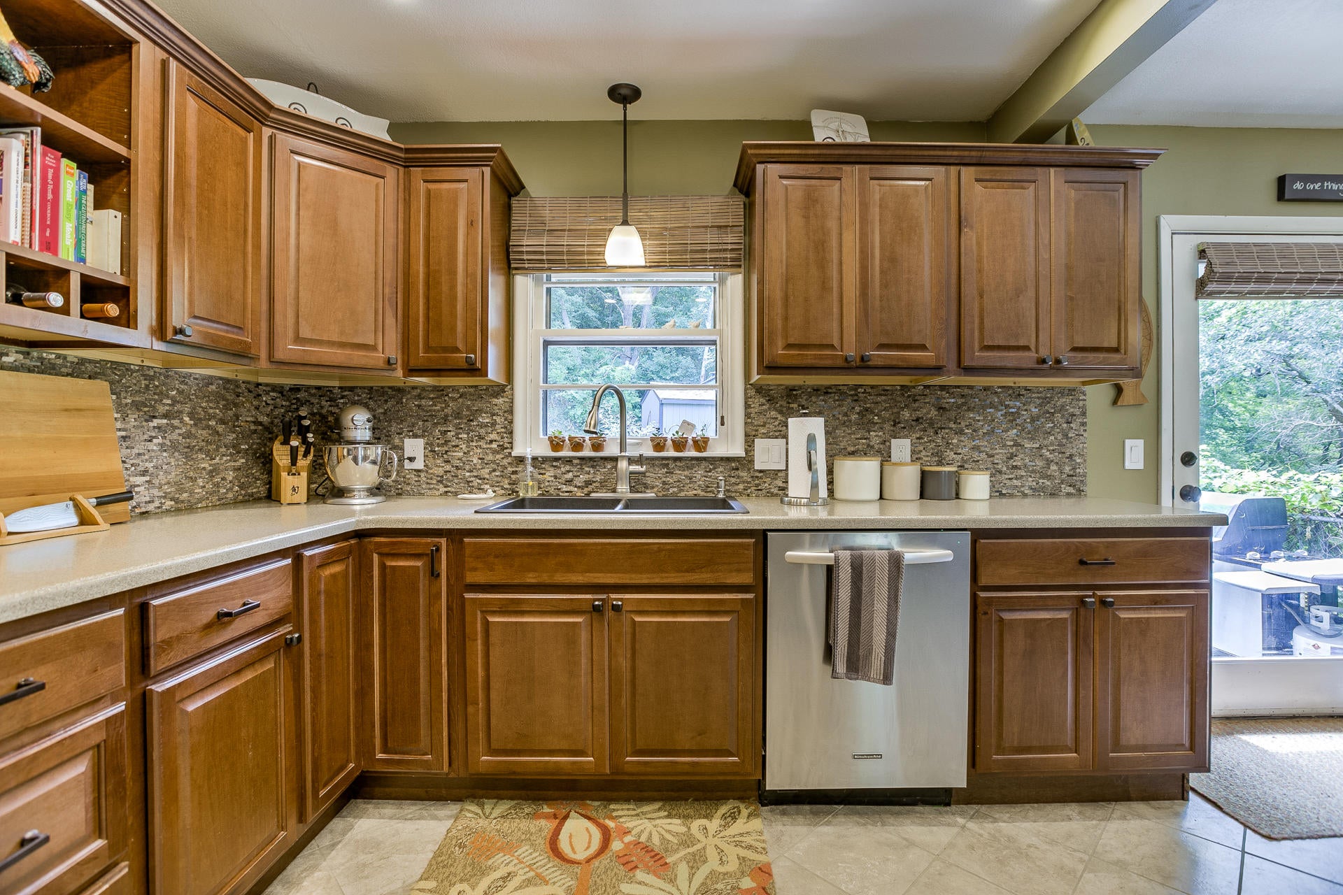1001 Oak Park Road Council Bluffs, IA 51503 - Photo 10 of 34 Gallery Image 10