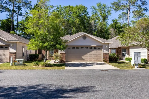 $289,900 | 4752 Northwest 80th Road, Gainesville, FL 32653