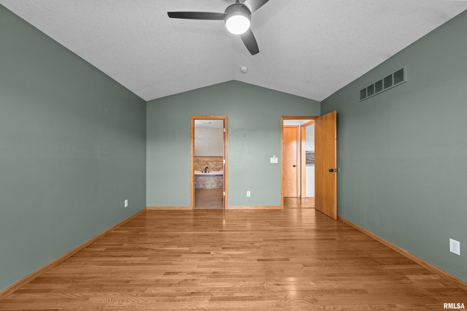 1405 East 7th Street Coal Valley, IL 61240 - Photo 13 of 34