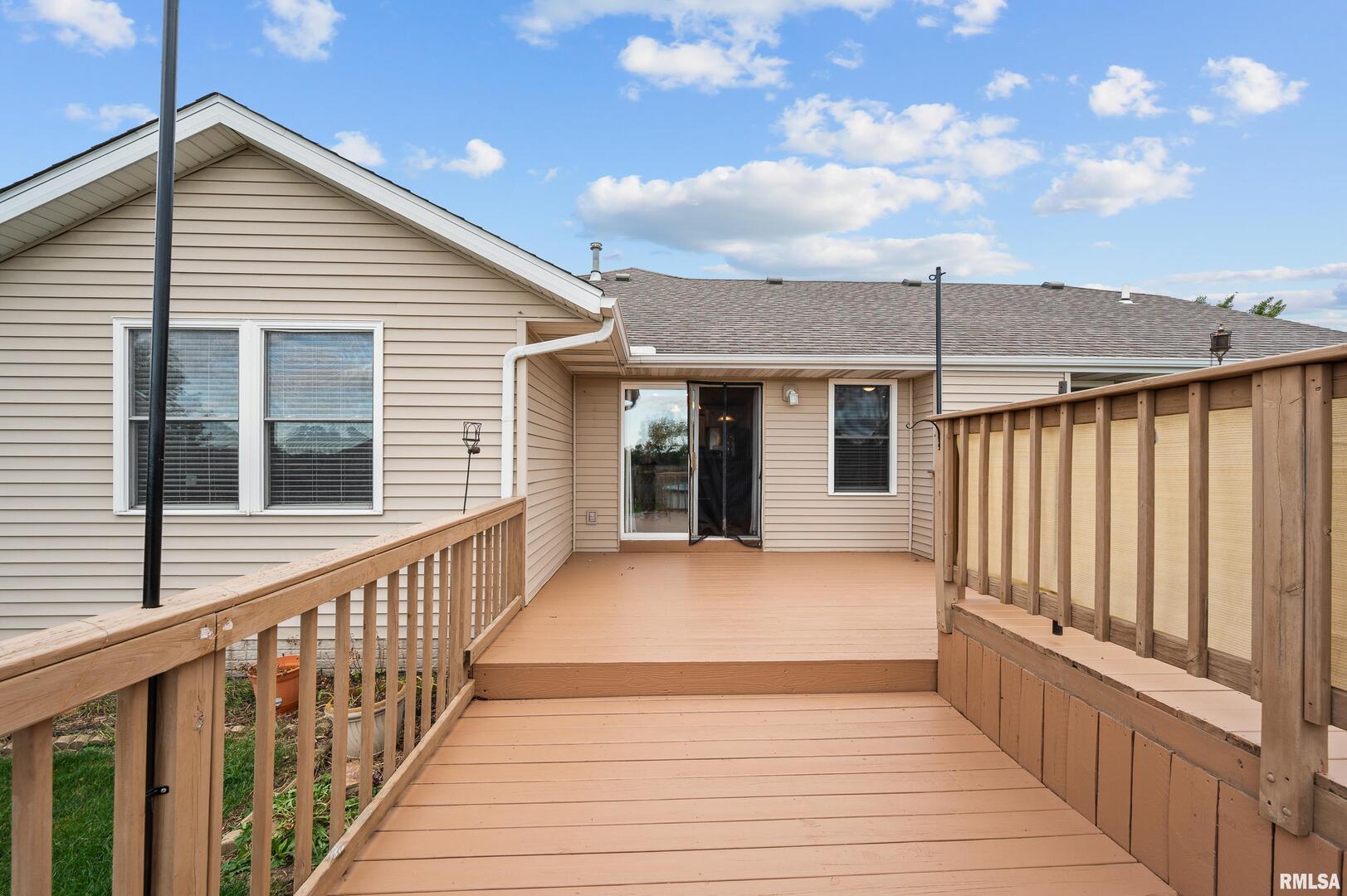 1405 East 7th Street Coal Valley, IL 61240 - Photo 30 of 34