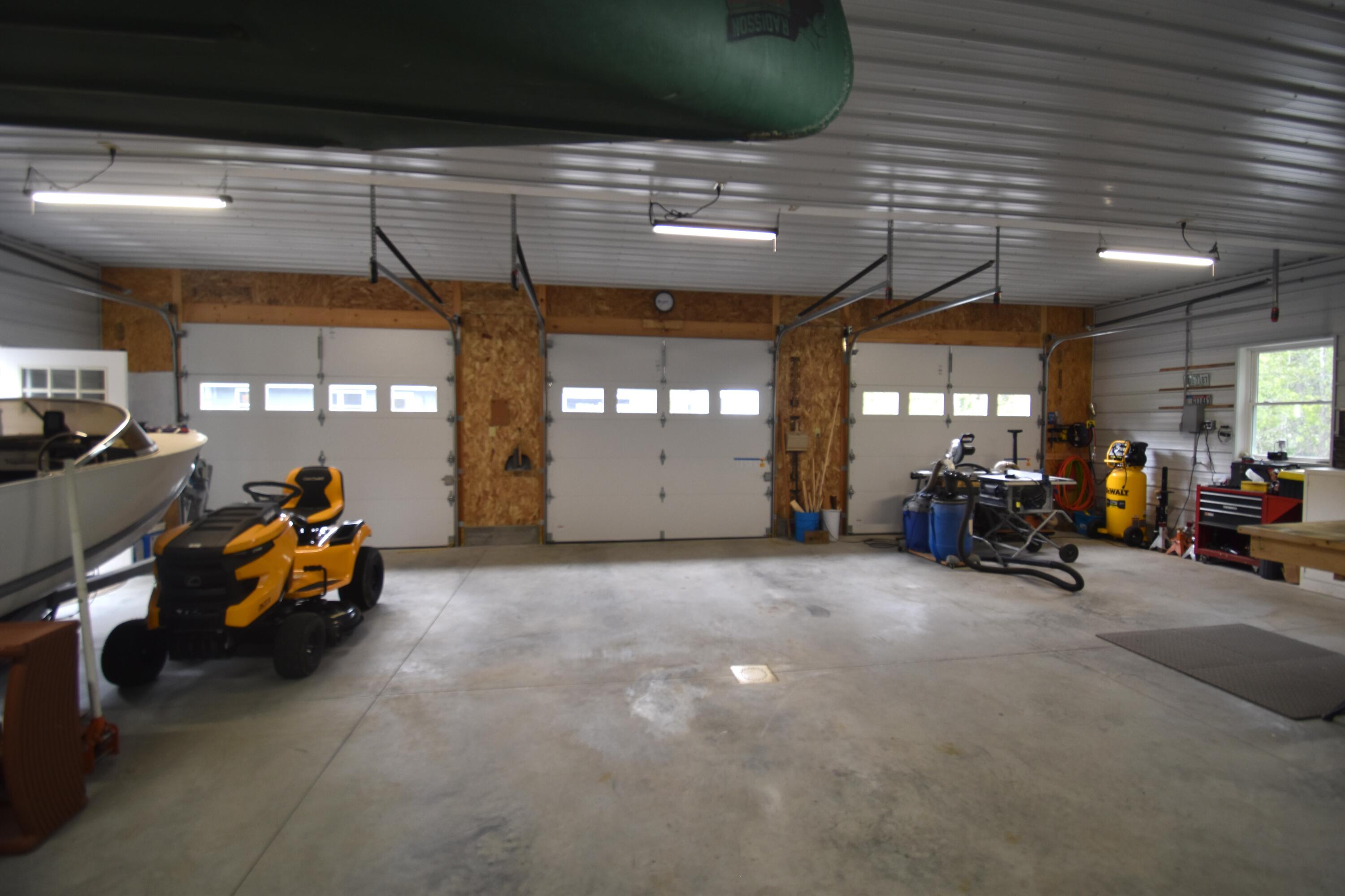 654 Warren Hill Road Palmyra, ME 04965 - Photo 23 of 29 3 car gargae