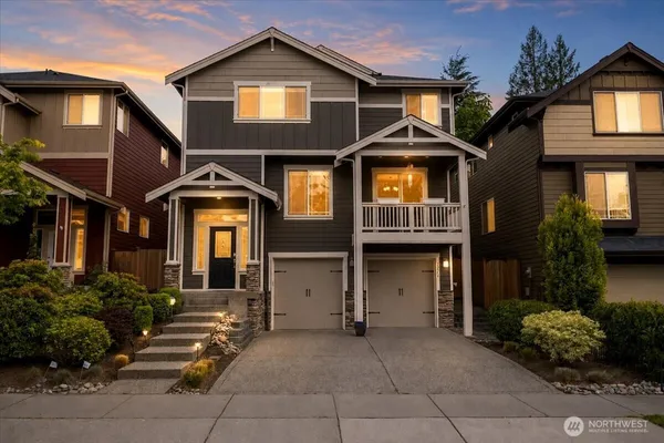 $1,198,000 | 20704 2nd Avenue West, Lynnwood, WA 98036